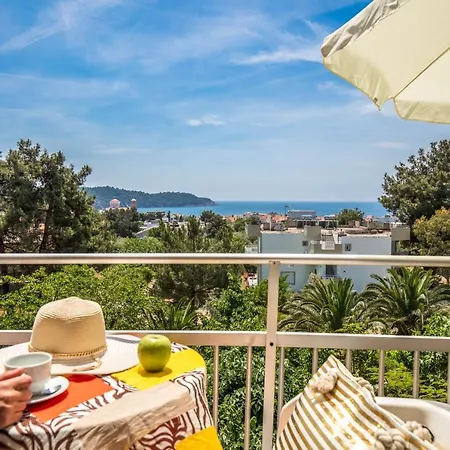 Aurora Appart hôtel 3*