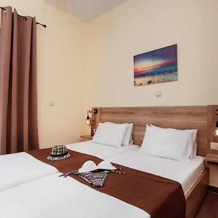 Aurora Aparthotel Potos