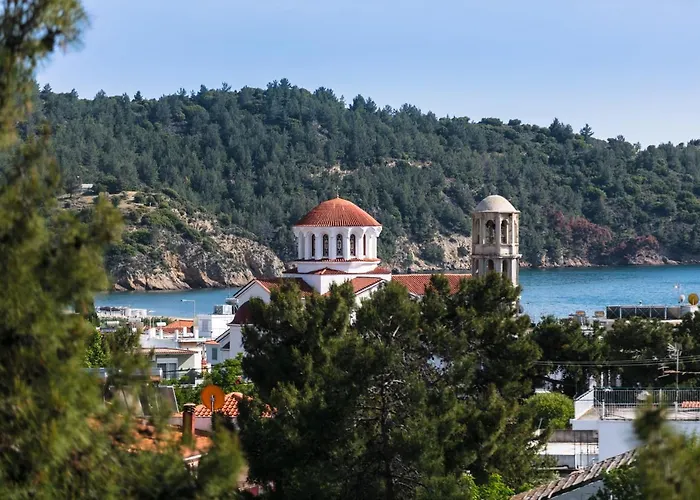 Aurora Aparthotel 3*